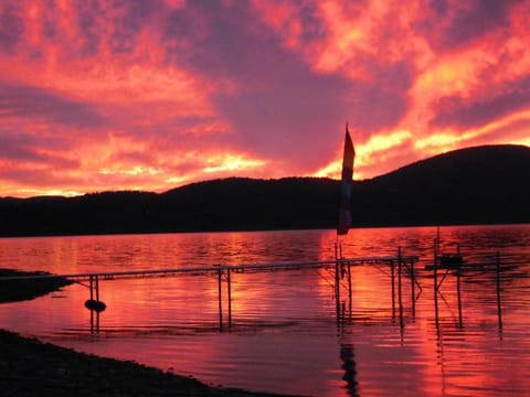 Natural landscape, Summer, Beach, On site, Lake view, Mountain view, Sunset