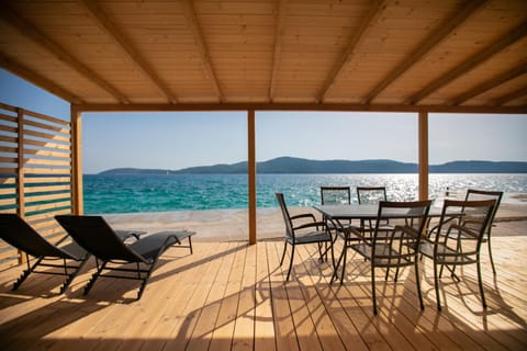 Deluxe Beach Mobile Homes Campeggio /
resort per camper in Šibenik