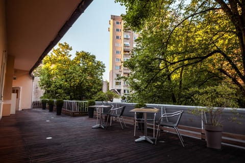 Property building, Day, View (from property/room), Balcony/Terrace