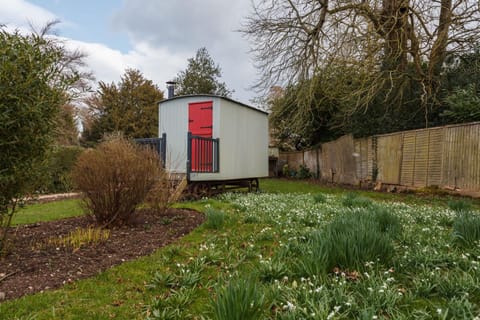 Plum Cottage - Vivre Retreats Haus in East Dorset District