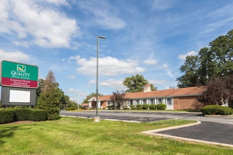 Quality Inn & Suites Conference Center West Chester Hotel in Pennsylvania