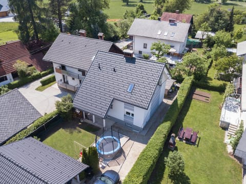 Property building, Day, Neighbourhood, Bird's eye view, Garden