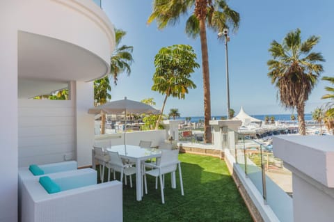 Flamingo Beach Mate Hotel in Costa Adeje