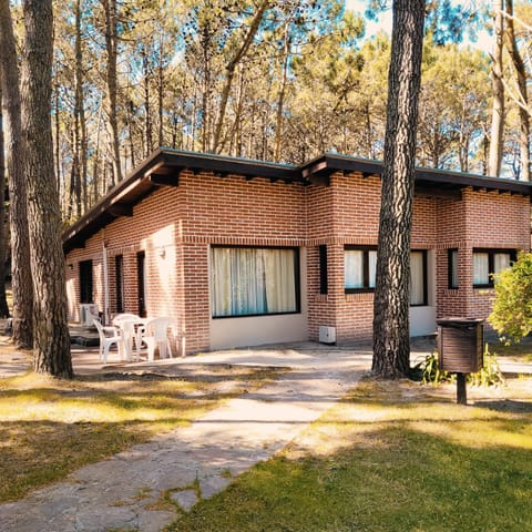 La Mansion del Bosque Hotel in Mar de las Pampas