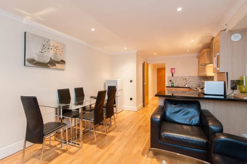 London Serviced Apartments Condo in London Borough of Southwark