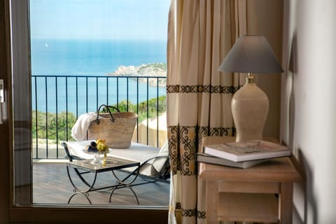 Punta Falcone Resort Appart-hôtel in Sardinia