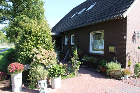 Haus Toquard Apartamento in Wangerland