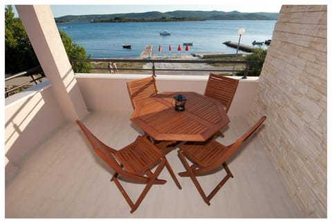 BonaMare Apartments Apartment in Zadar County