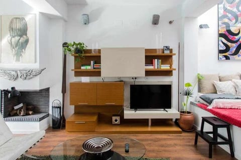 Lujoso apartamento con patio en Triana Sevilla Appartamento in Seville