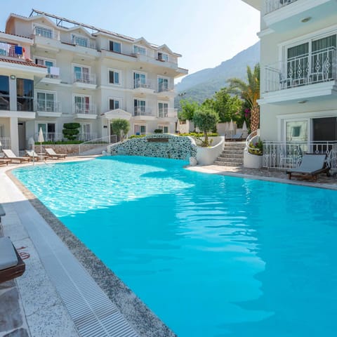 Day, Mountain view, Pool view, Swimming pool, sunbed