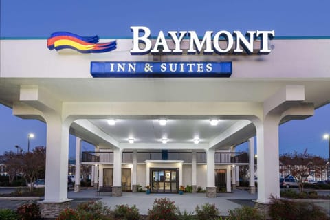 Baymont by Wyndham Camp Lejeune Hotel in Jacksonville