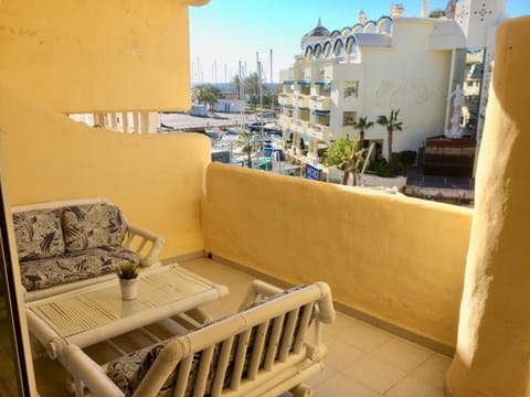 Balcony/Terrace, Living room, Dining area, Sea view