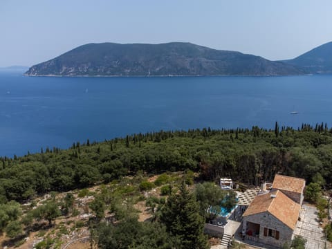 Villa Mystique Chalet in Cephalonia