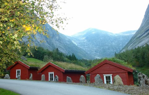 Lunde Turiststasjon Campground/ 
RV Resort in Vestland