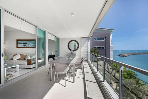 Patio, Sea view