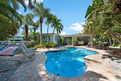 Shell House Villa in Anna Maria Island