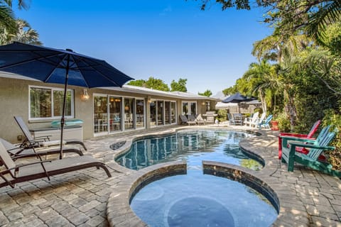 Paradise Pointe House in Anna Maria Island