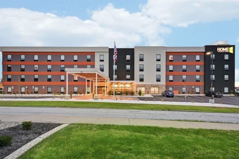Home2 Suites By Hilton Carbondale Hotel in Carbondale