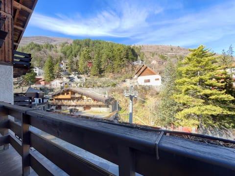 Day, Natural landscape, View (from property/room), Balcony/Terrace, Mountain view