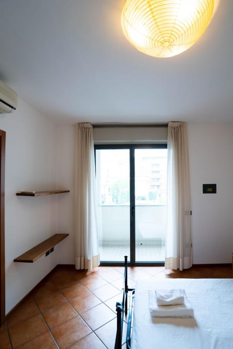 V12 Apartments - Tadini 14 Condominio in Novara