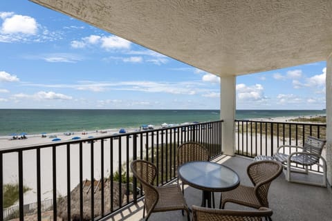 305 Sandy Shores Condos House in Madeira Beach