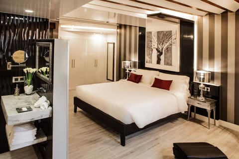 Wine & Soul Suites Apartment hotel in Haro