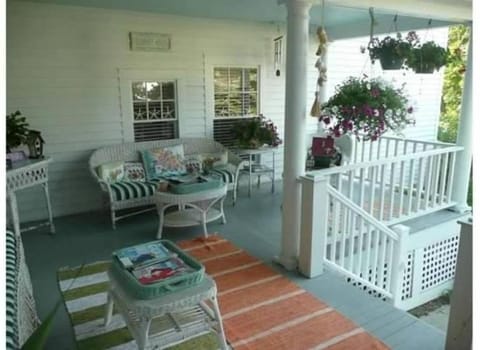 Topsides Bed & Breakfast Bed and Breakfast in Wolfeboro