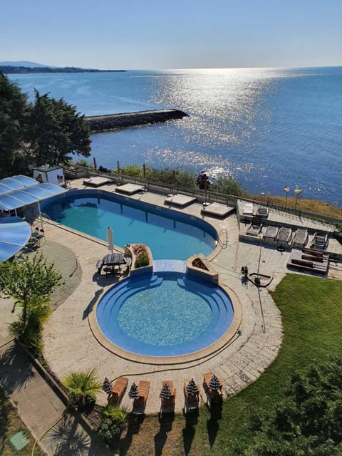 Pool view, Swimming pool