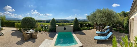 Le Mazet d'Emilia avec jardin et piscine privés House in Provence-Alpes-Côte d'Azur