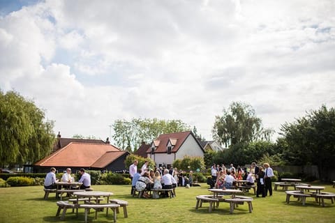 Garden, group of guests