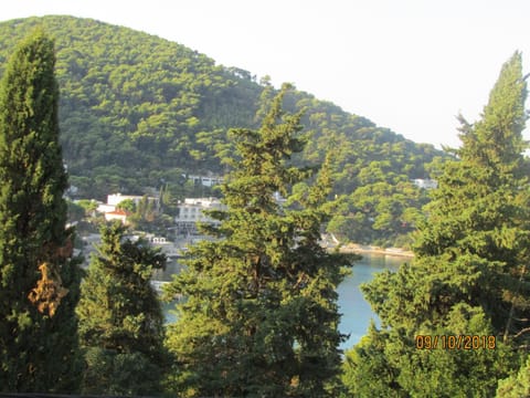 Beach, Mountain view, Sea view