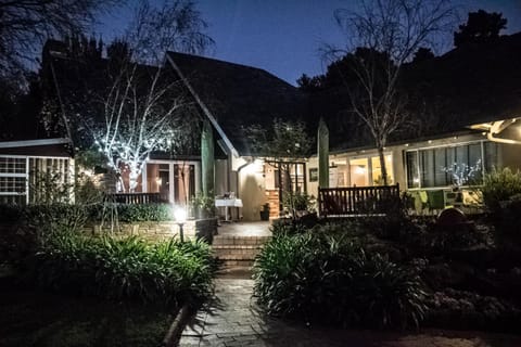 Glendower View Guest House Bed and Breakfast in Johannesburg