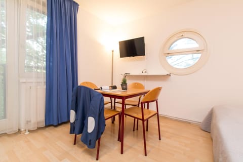 Apartmenthaus Hietzing I contactless check-in Apartment in Vienna