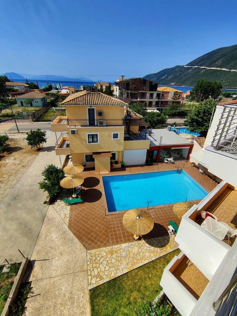 View (from property/room), Garden view, Mountain view, Pool view, Sea view