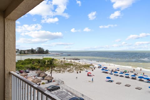 412 Beach Place Condo House in Madeira Beach