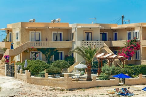 Property building, Day