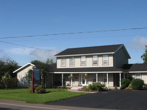 Driftwood Heights B&B Bed and Breakfast in Summerside