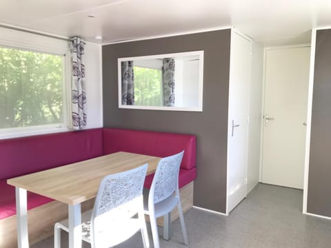 Le Goh Velin Campground/
RV Resort in Brittany