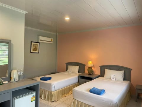 Phuket Golden Sand Inn - SHA Extra Plus Gasthof in Karon