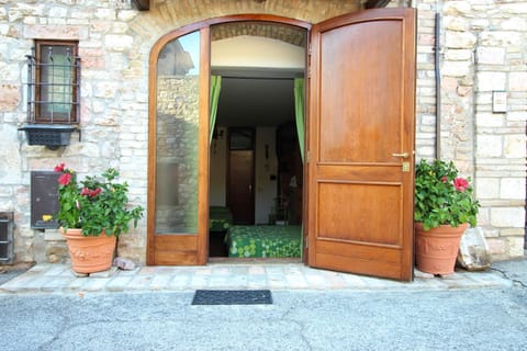 Monolocale l'Anfiteatro Romano Alojamiento y desayuno in Assisi