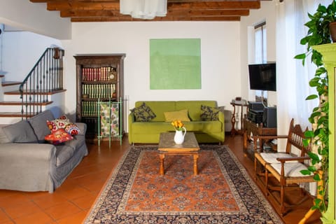 Dimora Altana Apartment in Province of Brescia