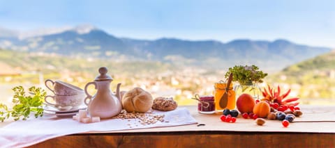 Balcony/Terrace, Garden view, Buffet breakfast