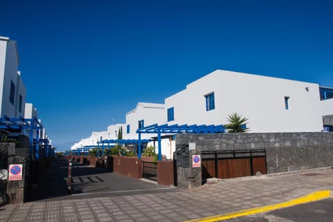 Villa Papaya House in Playa Blanca