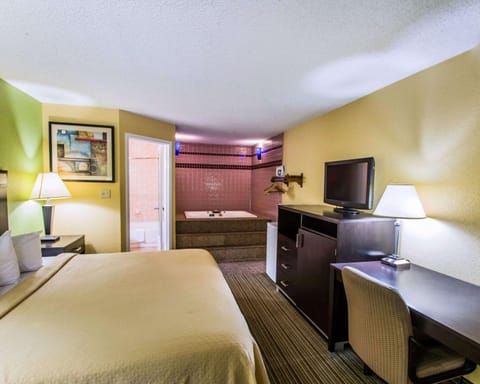 Quality Inn University Motel in Gainesville