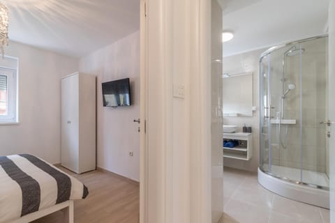 Apartments Mira Bed and Breakfast in Pula