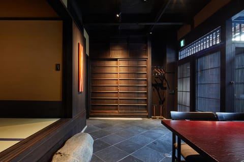 Kyoto Urushiro Wakasaya by YADORU KYOTO HANARE House in Kyoto