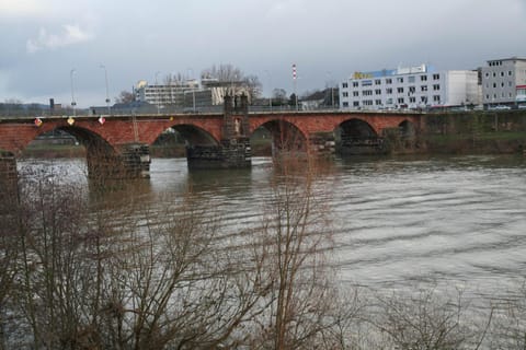 Ferienwohnung Römerbrücke Condo in Trier