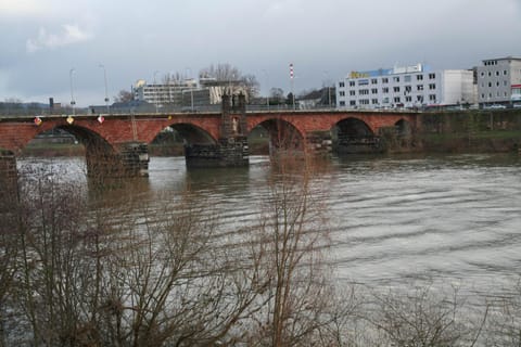 Ferienwohnung Römerbrücke Apartment in Trier