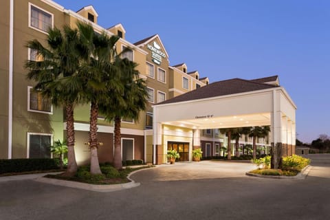 Homewood Suites Lafayette-Airport Hotel in Broussard