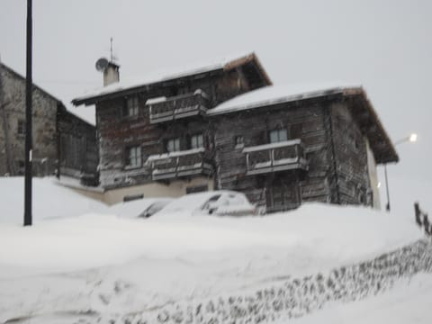 Baita Laura Apartment in Canton of Grisons